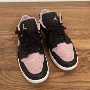 Men’s size 12 Air Jordan 1 Low